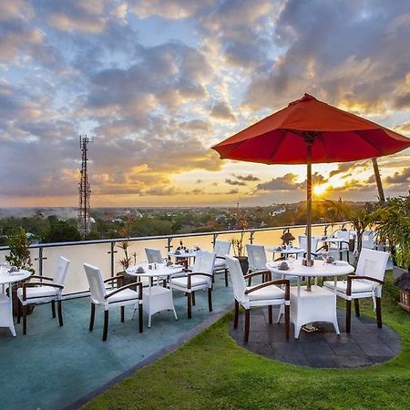 Parkside Denbukit Residence & Suite Jimbaran Exterior foto